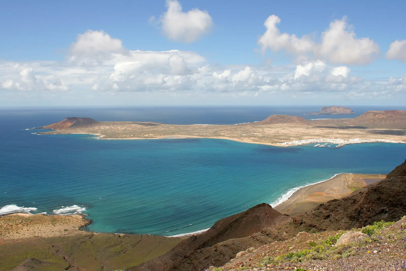 vista de la graciosa desde lanzarote